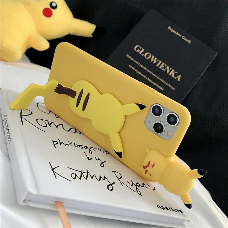 Accesorii Creative Pentru Telefoane Mobile | Husă De Telefon Pentru Iphone 14, 15 Pro Max, Pikachu Drăguț, Creativă Și Personalizată, Cu Suport, Pentru Iphone 13, 8 Plus, Husă Moale Din Silicon, Protecție Completă Împotriva Căderilor, Pentru Iphone Xr, Husa Pentru Fete Și Cupluri, Iphone 11, Populară Pe Tiktok. Accesorii Creative Pentru Telefoane Mobile Accesorii Creative Pentru Telefoane Mobile